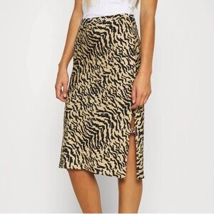 Good American Sand Zebra Animal Print Bias Midi Skirt Size Medium